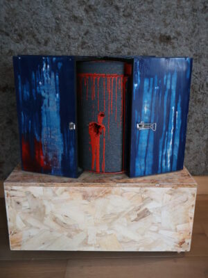 Oeuvre Monolithe Trahison